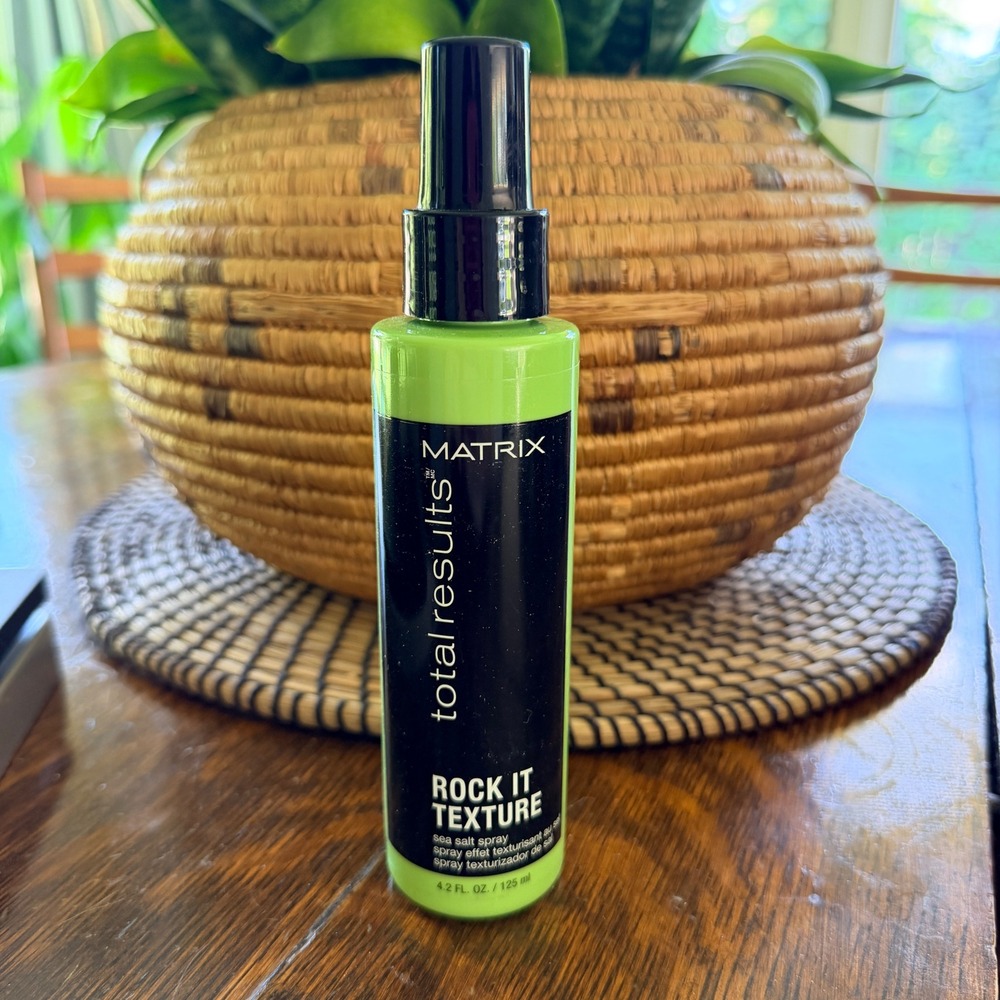 Matrix Total Results Rock It Texture Sea Salt Spray, 4.2 fl oz / 125mL